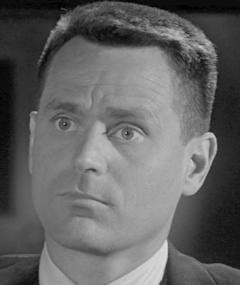 埃弗雷特·钱伯斯 Everett Chambers