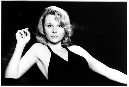 安吉丽卡·托恩 Angelica Torn