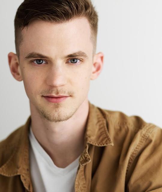 亚历克·廷彻 Alec Tincher