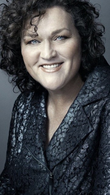 多特-玛丽·琼斯 Dot-Marie Jones