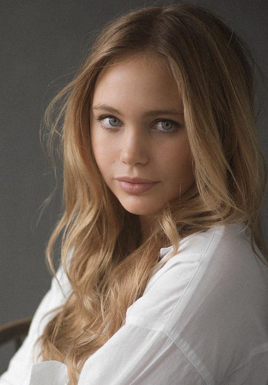 塔鲁拉·埃文斯 Tallulah Evans
