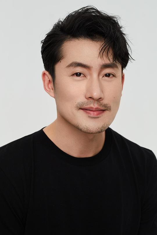 彭义程 Yicheng Peng