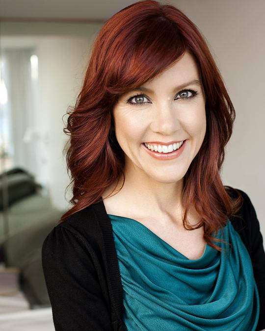 贝琳达·布罗米洛 Belinda Bromilow