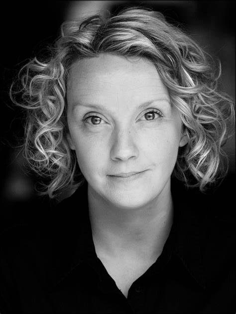 娜奥米·拉德克利夫 Naomi Radcliffe