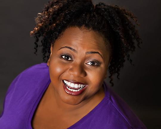 阿梅利亚·福勒 Amelia Fowler