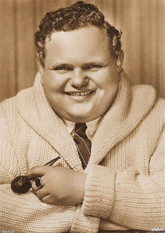 查理·普菲 Charles Puffy