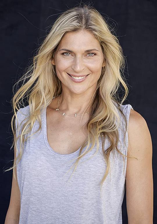 加布里埃尔·瑞丝 Gabrielle Reece