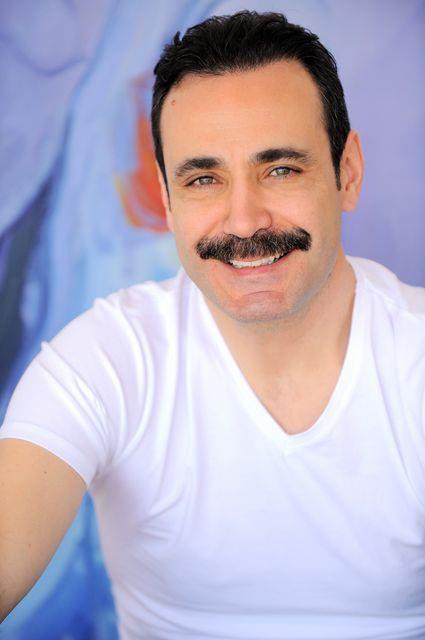 埃尔坎.塞韦尔 Erkan Sever