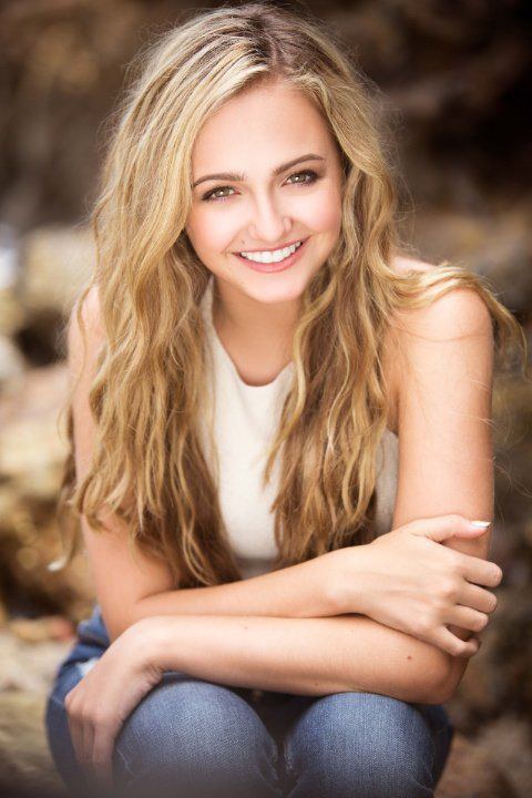 索菲·雷诺兹 Sophie Reynolds