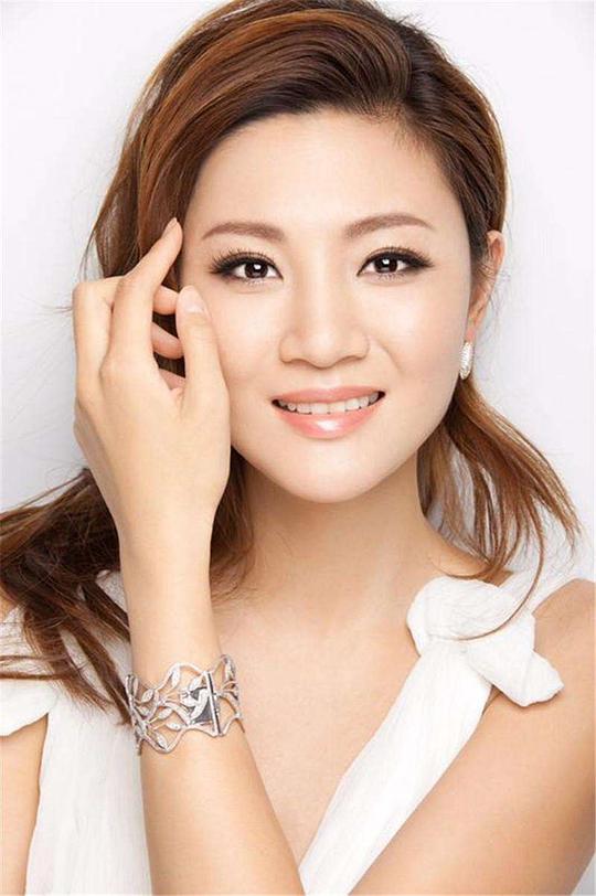 郭奕君 Yijun Guo