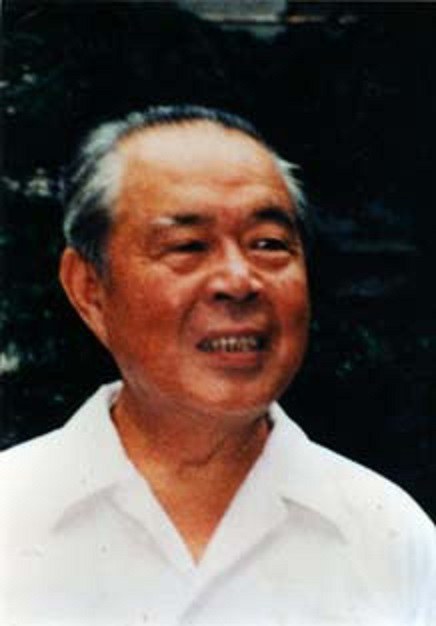 胡德龙 Delong Hu