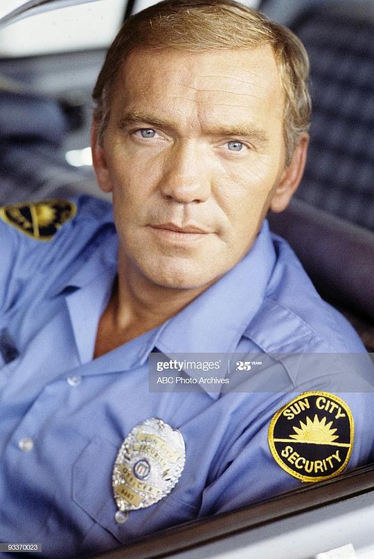 James Wainwright James Wainwright