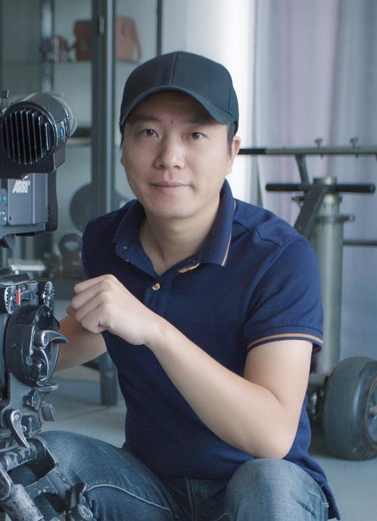 韩荣声 Rongsheng Han