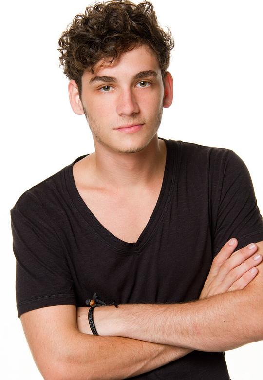 古耶尔梅·普拉提斯 Guilherme Prates