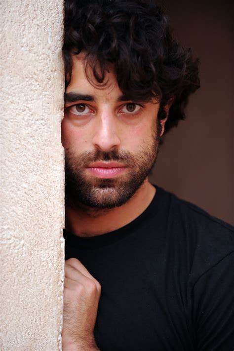 卡里姆·萨利赫 Karim Saleh