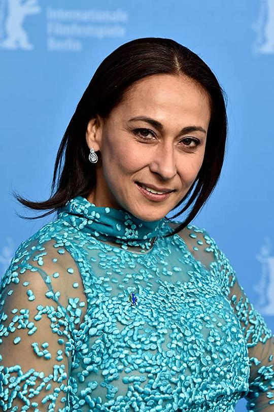 凯列·吉尔 Cherie Gil