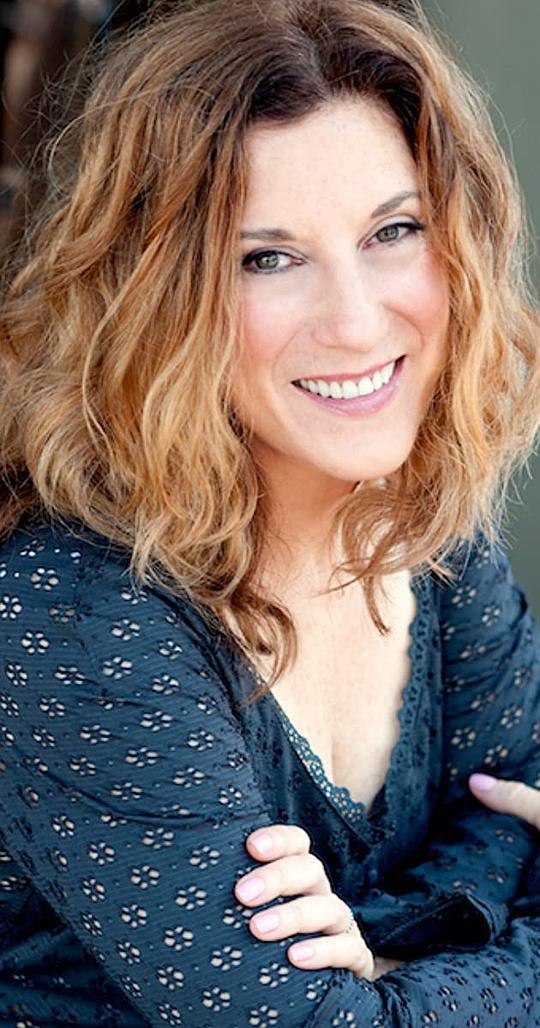 Leigh Hennessy Leigh Hennessy