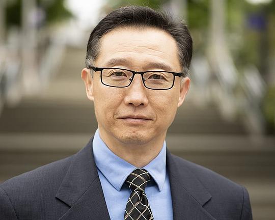 约瑟夫·史蒂文·扬 Joseph Steven Yang