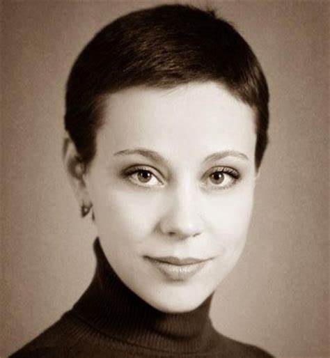 安娜·杜布罗夫斯卡娅 Anna Dubrovskaya
