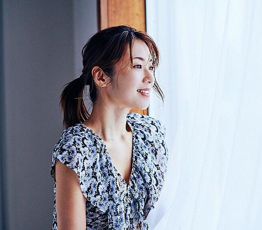 内山理名 Rina Uchiyama