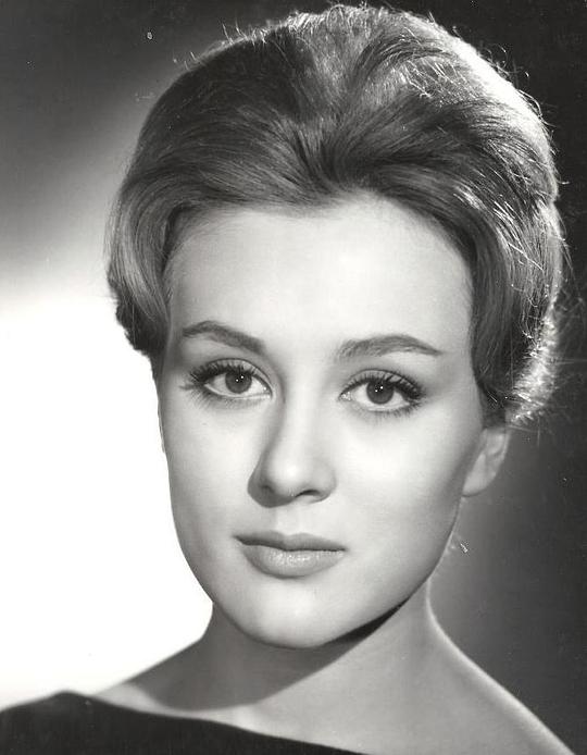 María Mahor María Mahor