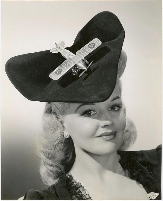 Ariel Heath Ariel Heath