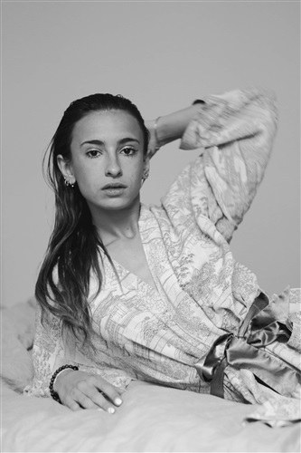 塔伊斯·亚历山德林 Thaïs Alessandrin