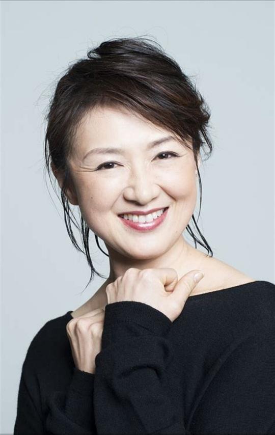 赤间麻里子 Mariko Akama