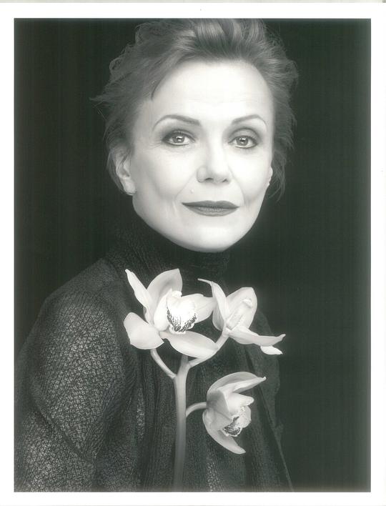 马里鲁·马里尼 Marilu Marini