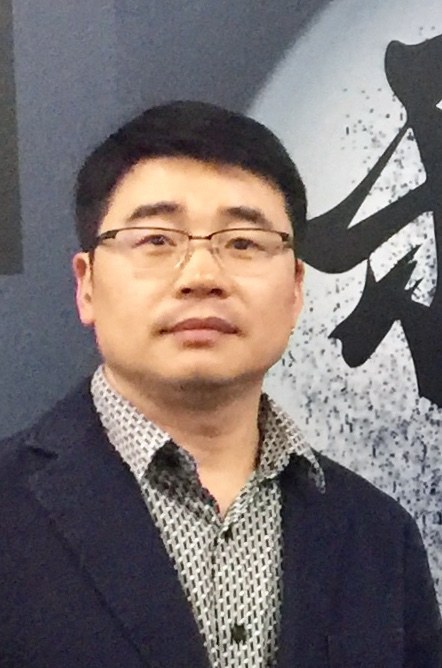 万传法 Chuanfa Wan