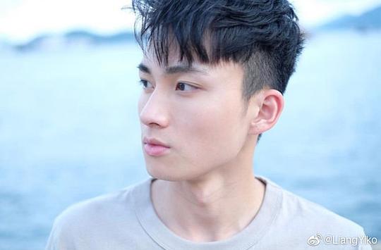 周嘉洛 Kalok Chow