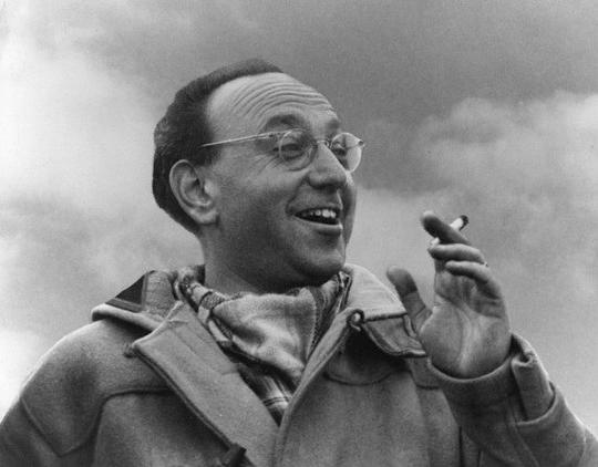 亨利·科尼利厄斯 Henry Cornelius