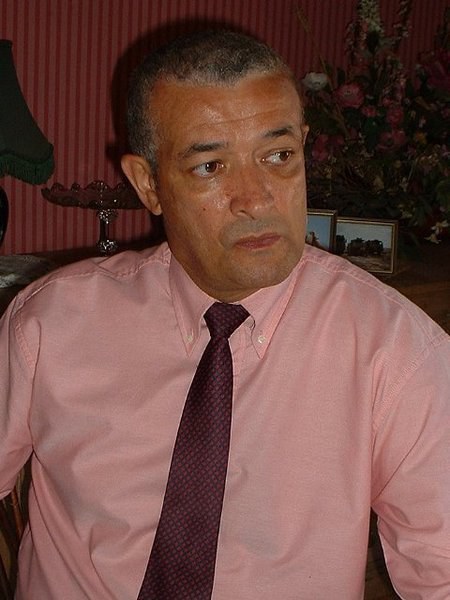 托尼·奥索巴 Tony Osoba