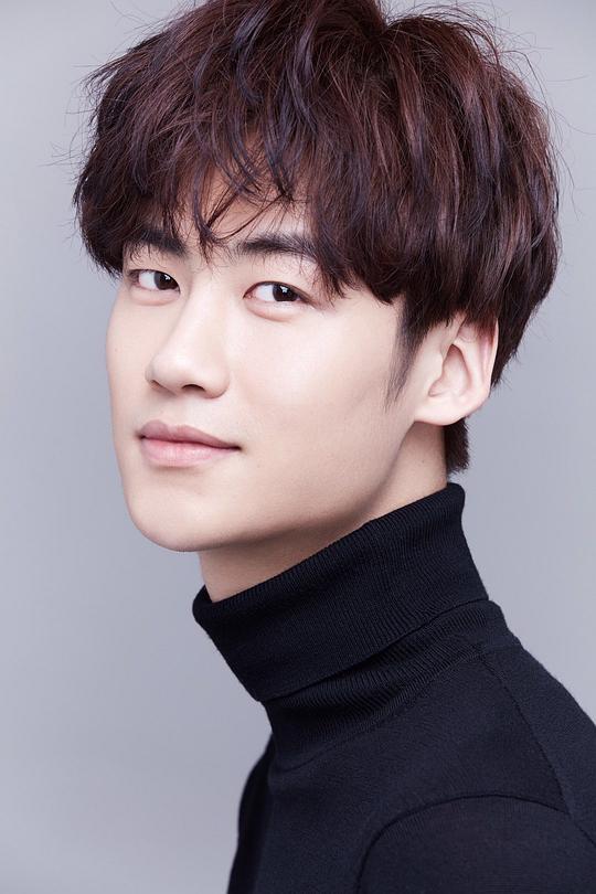 刘峰 Feng Liu