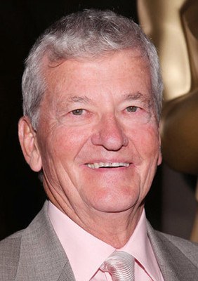 米基·库恩 Mickey Kuhn