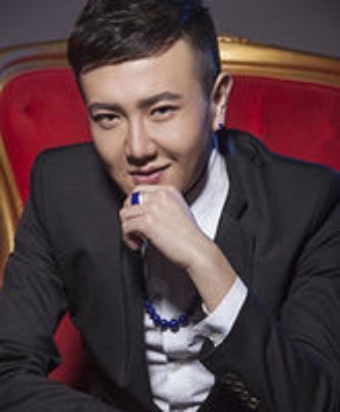 辰轩锐 Xuanrui Chen