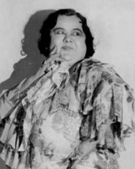 玛蒂尔德·科蒙 Mathilde Comont