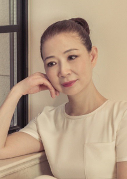 仲小萍 Xiaoping Zhong