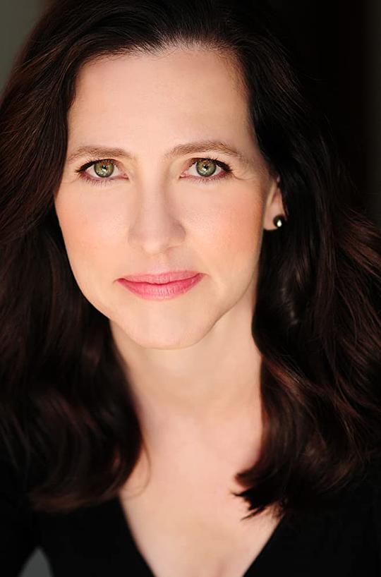 厄休拉·伯顿 Ursula Burton