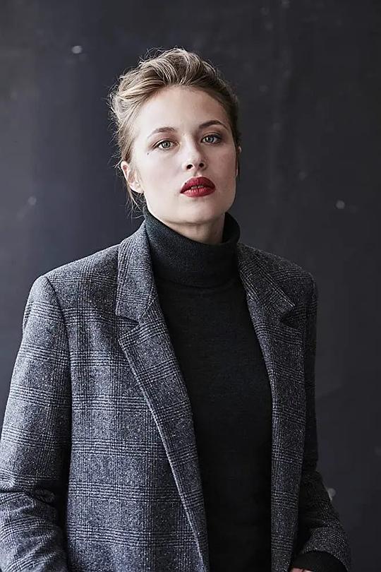 辛哈·梅琳娜·吉尔克 Sinha Melina Gierke