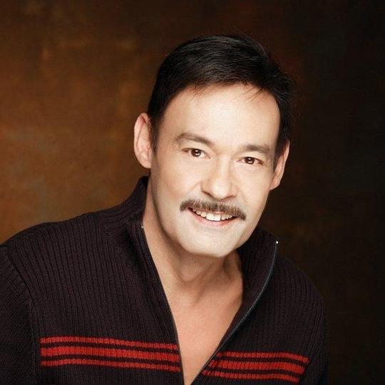 马克·吉尔 Mark Gil