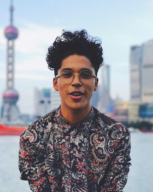 本尼·埃马纽埃尔 Benny Emmanuel
