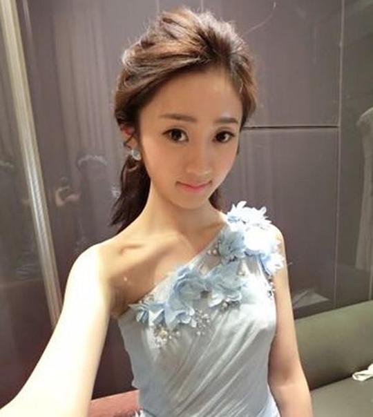 魏小也 Xiaoye Wei