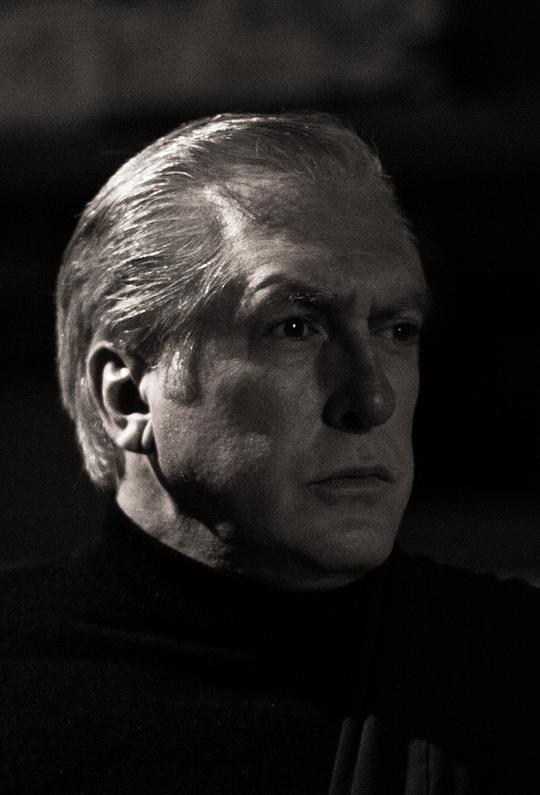 罗伯托·埃斯科巴 Roberto Escobar