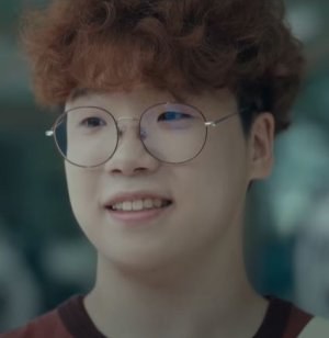 鱼秀江 Su-kang Eo