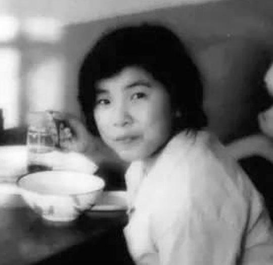 杨云菲 Yunfei Yang