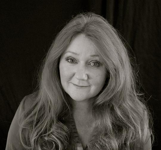 凯瑟琳·豪顿 Kathryn Howden