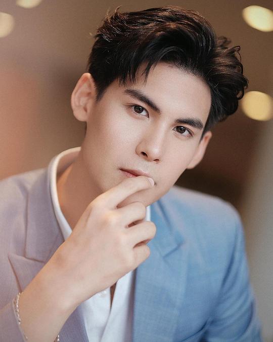 查纳甘·彭斯里旺 Chanakan Poonsiriwong
