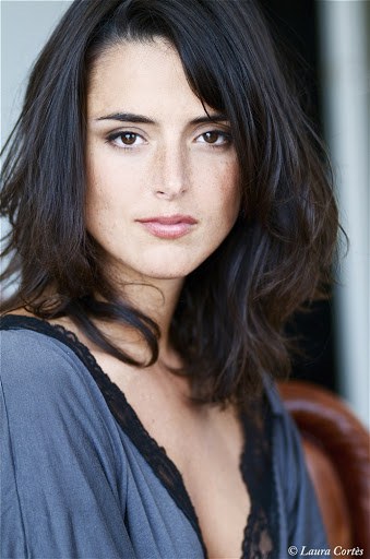 萨拉-劳雷·伊斯拉奈特 Sarah-Laure Estragnat