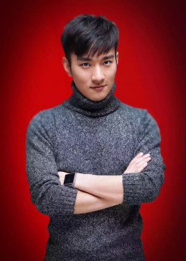 包罗君 Luojun Bao